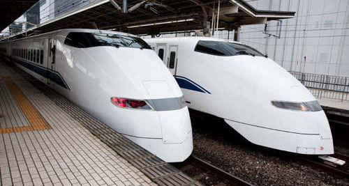 Click image for larger version

Name:	two-shinkansen.jpg
Views:	386
Size:	65.3 KB
ID:	174