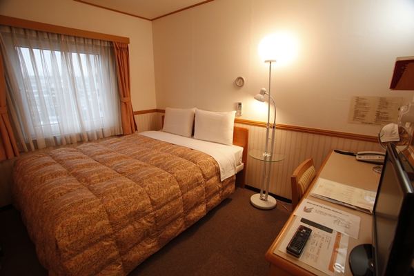 Click image for larger version

Name:	toyoko room.JPG
Views:	91
Size:	165.9 KB
ID:	225